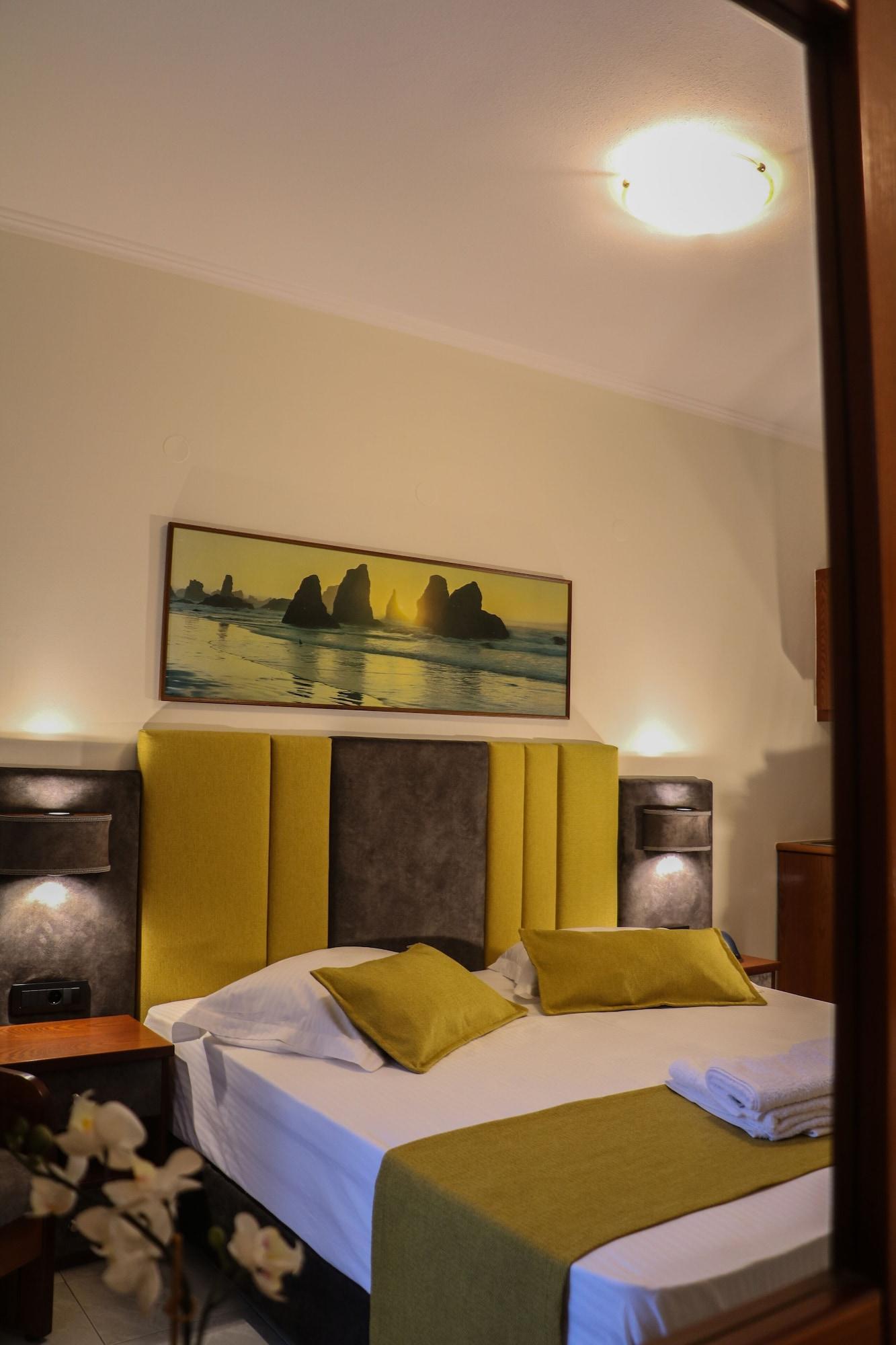 Hotel Dionysis Studios Adamantas  Exteriör bild