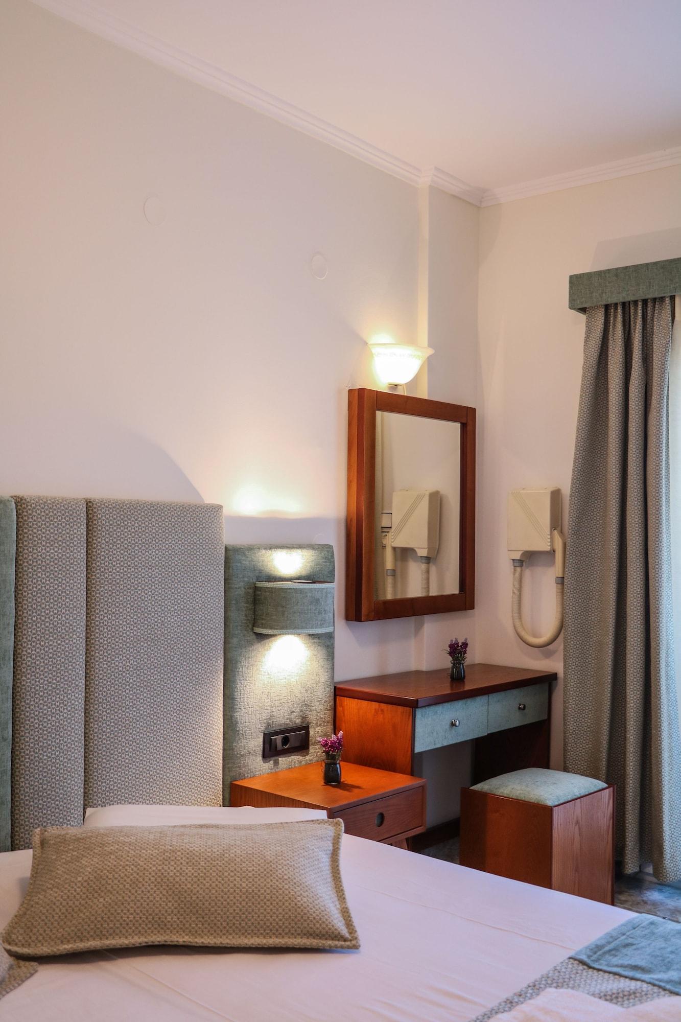 Hotel Dionysis Studios Adamantas  Exteriör bild